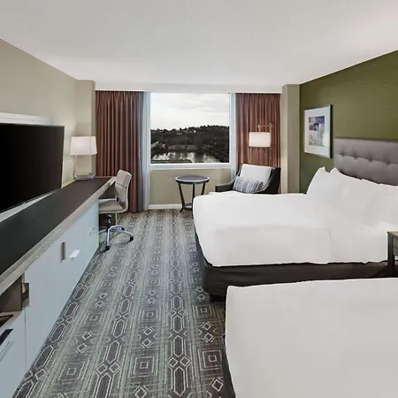 Hilton Harrisburg Near Hershey Park Exterior photo